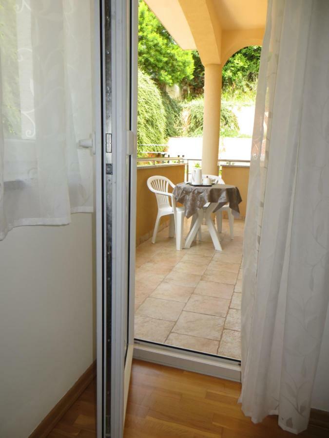 Apartman Mario Cres Esterno foto