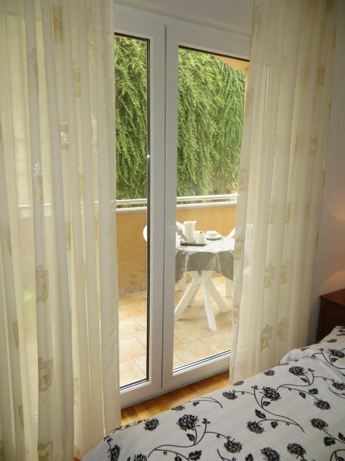 Apartman Mario Cres Esterno foto